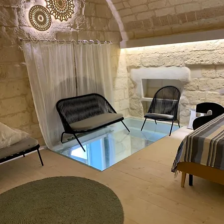 Bianco Mare Teti 奥特朗托